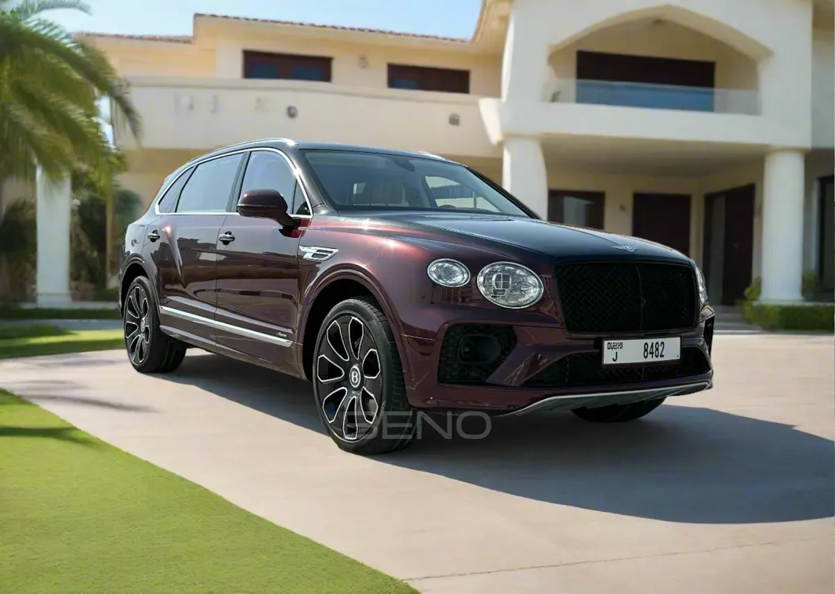 carousel-images-Bentley Bentayga 2022 Red-0