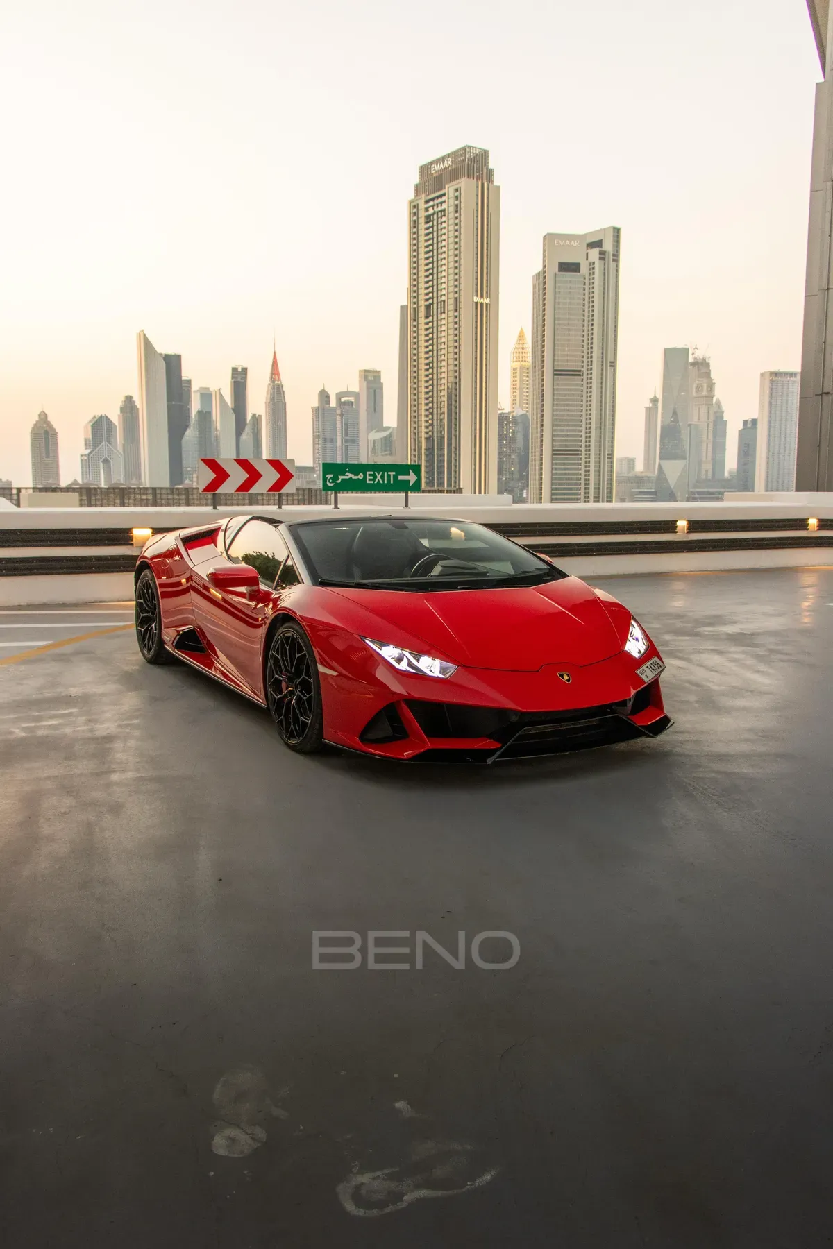 carousel-images-Lamborghini Huracan 2023-1