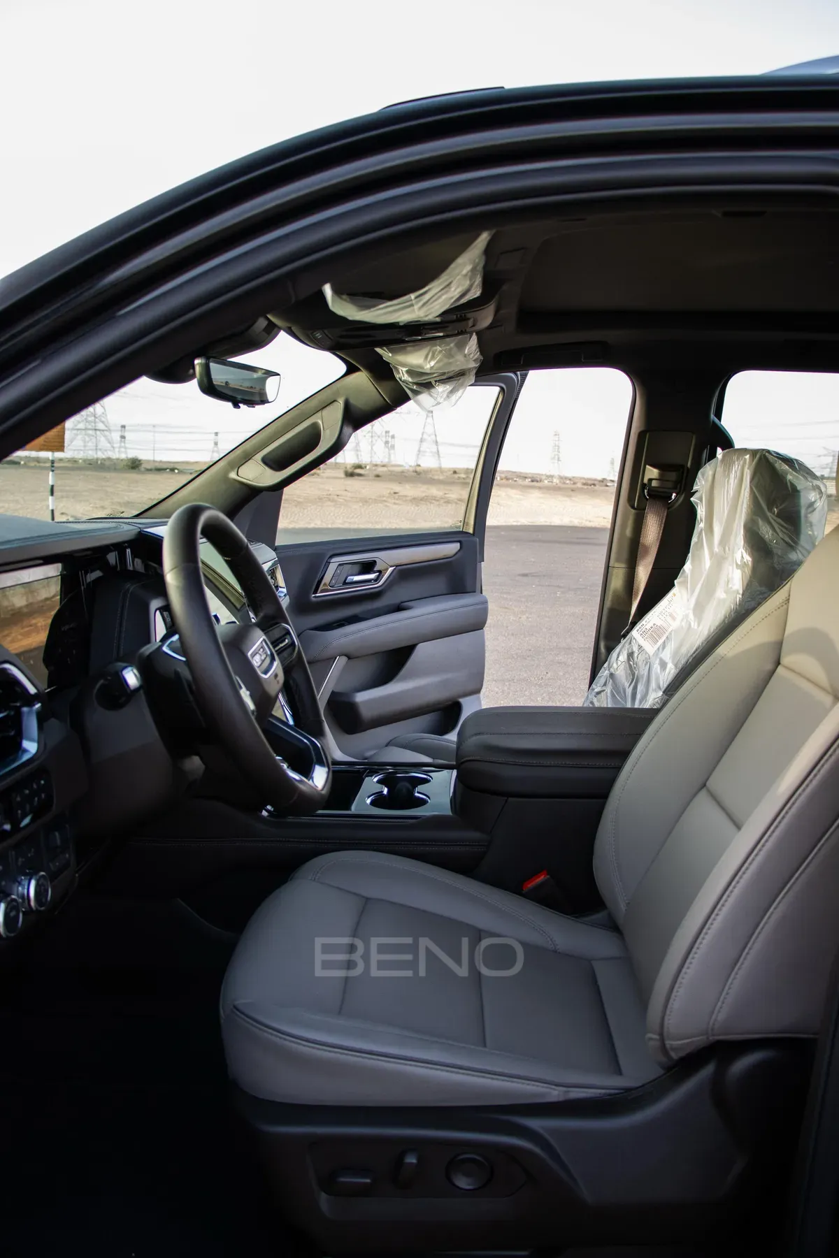 carousel-images-GMC Yukon 2025-2