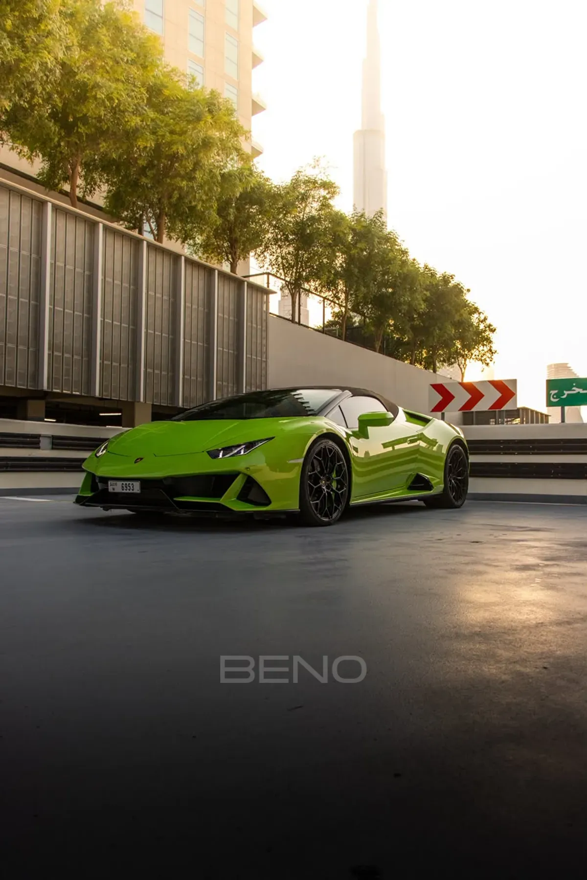 carousel-images-Lamborghini Huracan 2024-1