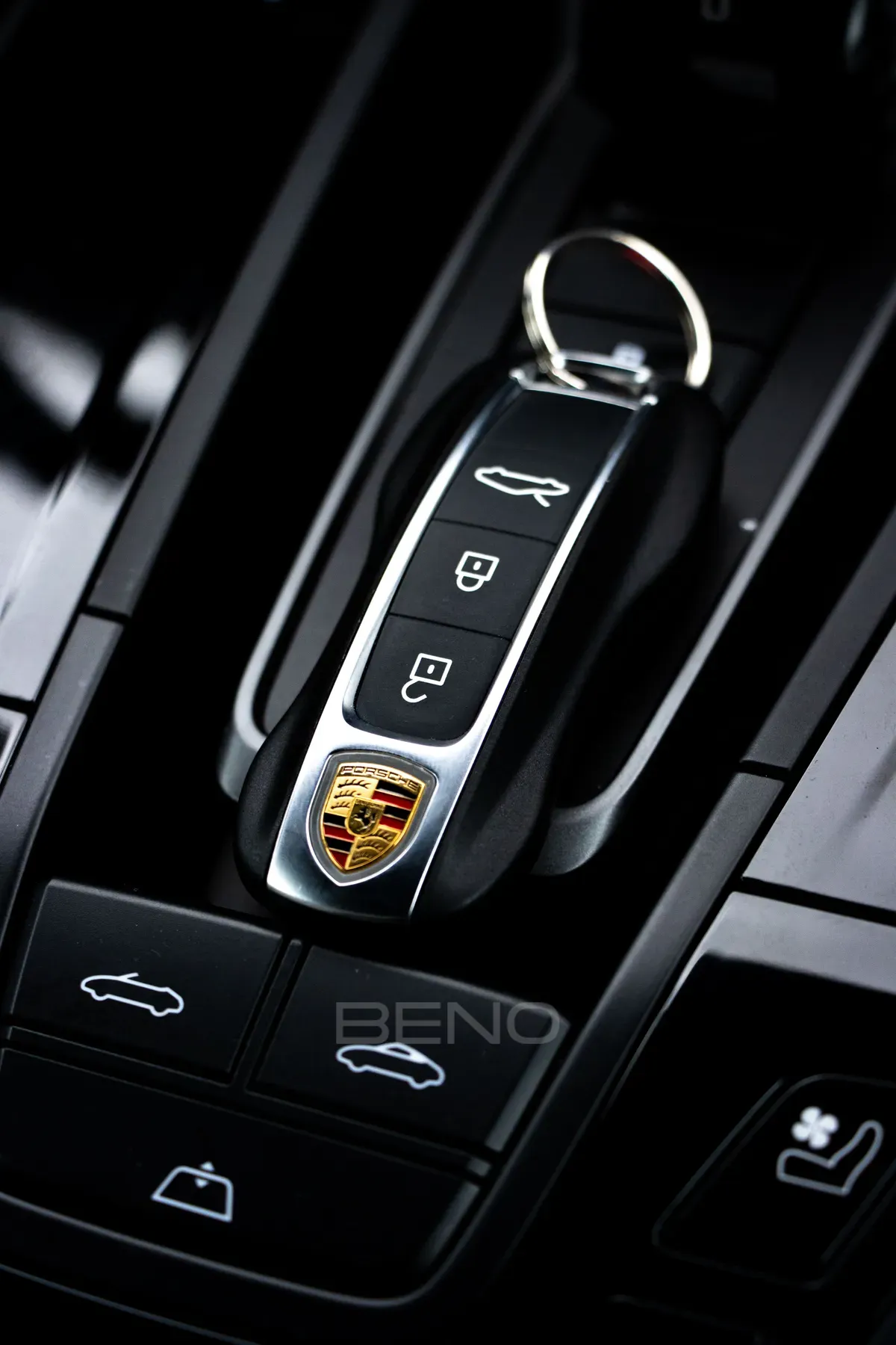 carousel-images-Porsche 911 Carrera 2025-5
