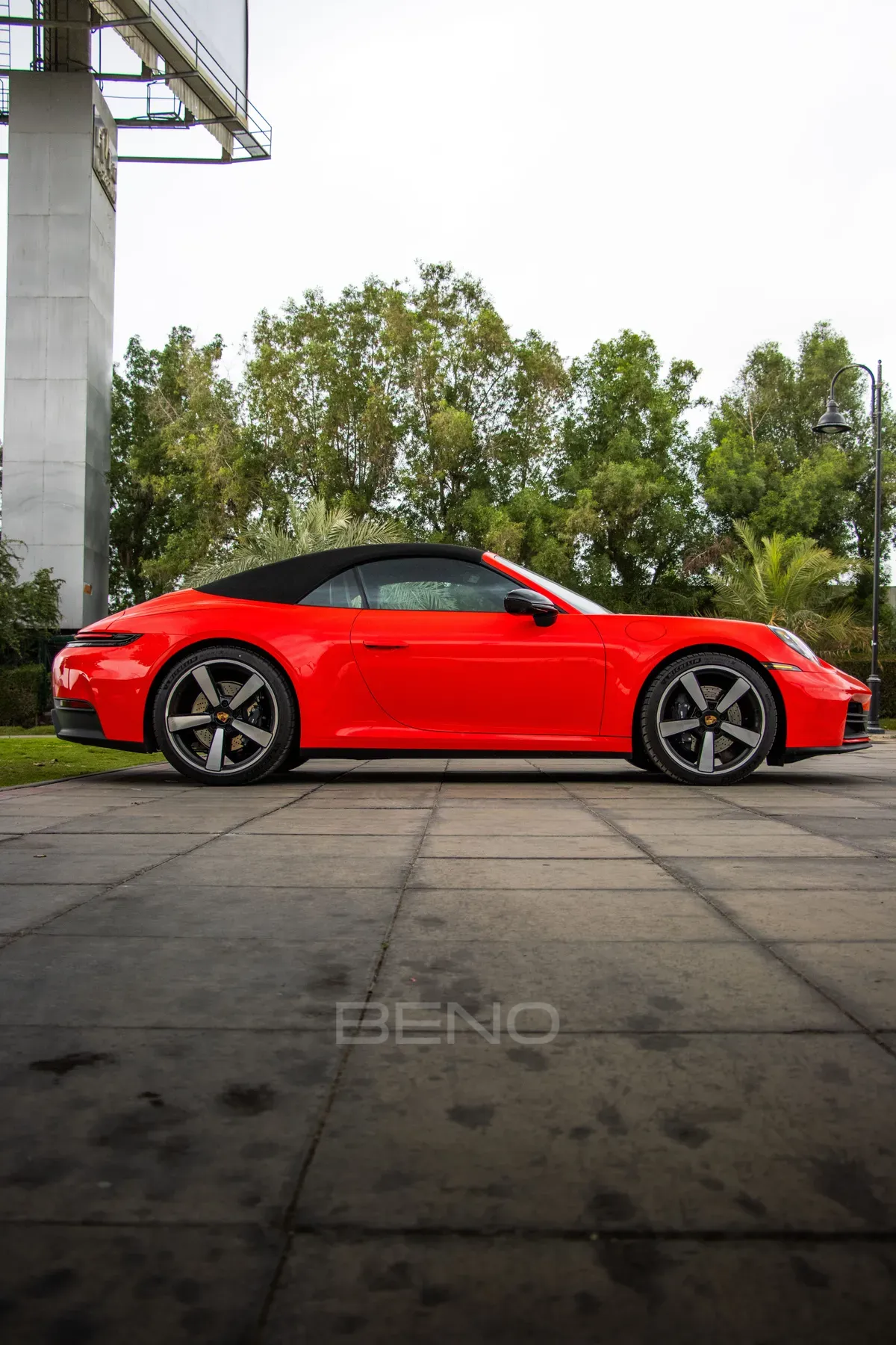 carousel-images-Porsche 911 Carrera 2025-2