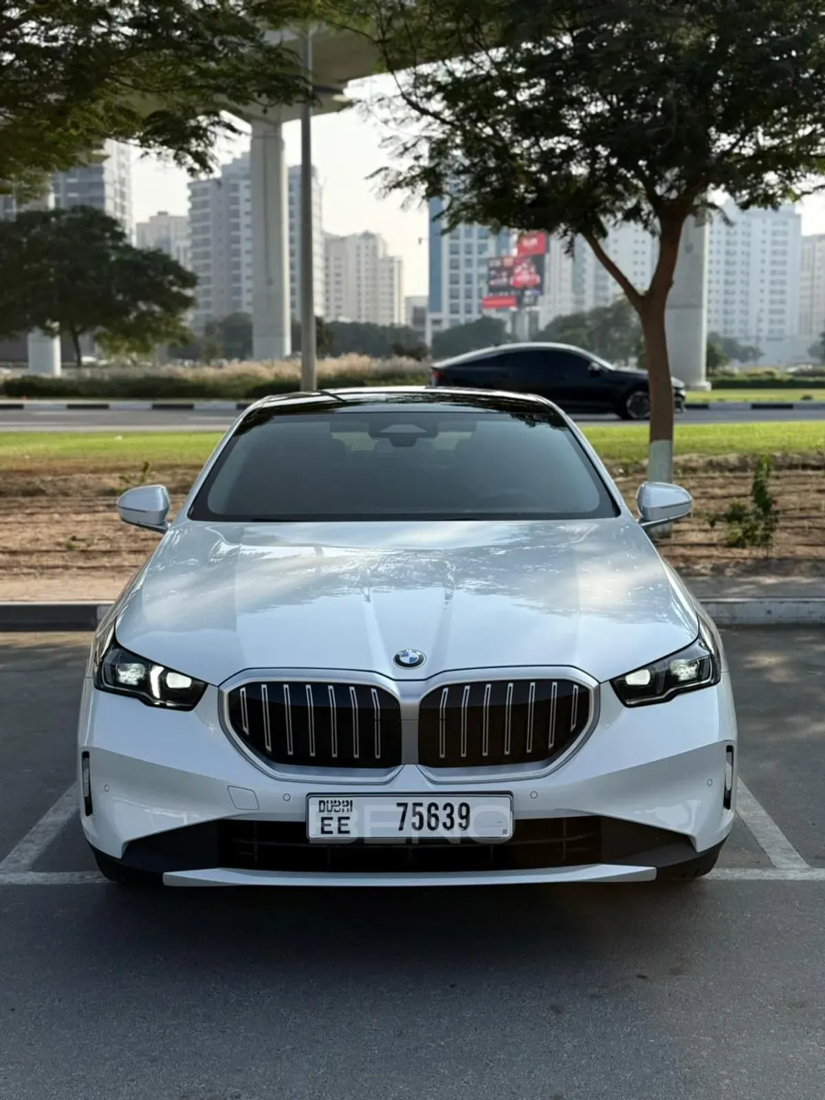 carousel-images-BMW 5-Series 520I 2026-0