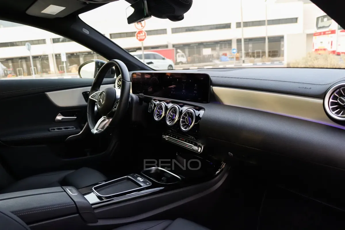 carousel-images-Mercedes-Benz CLA 250 2025-7