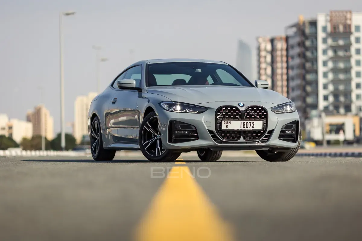 carousel-images-BMW 4-Series 420i coupe Grey 2024-5