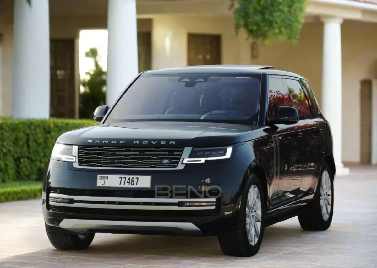 carousel-images-Range Rover Vogue 2023-1