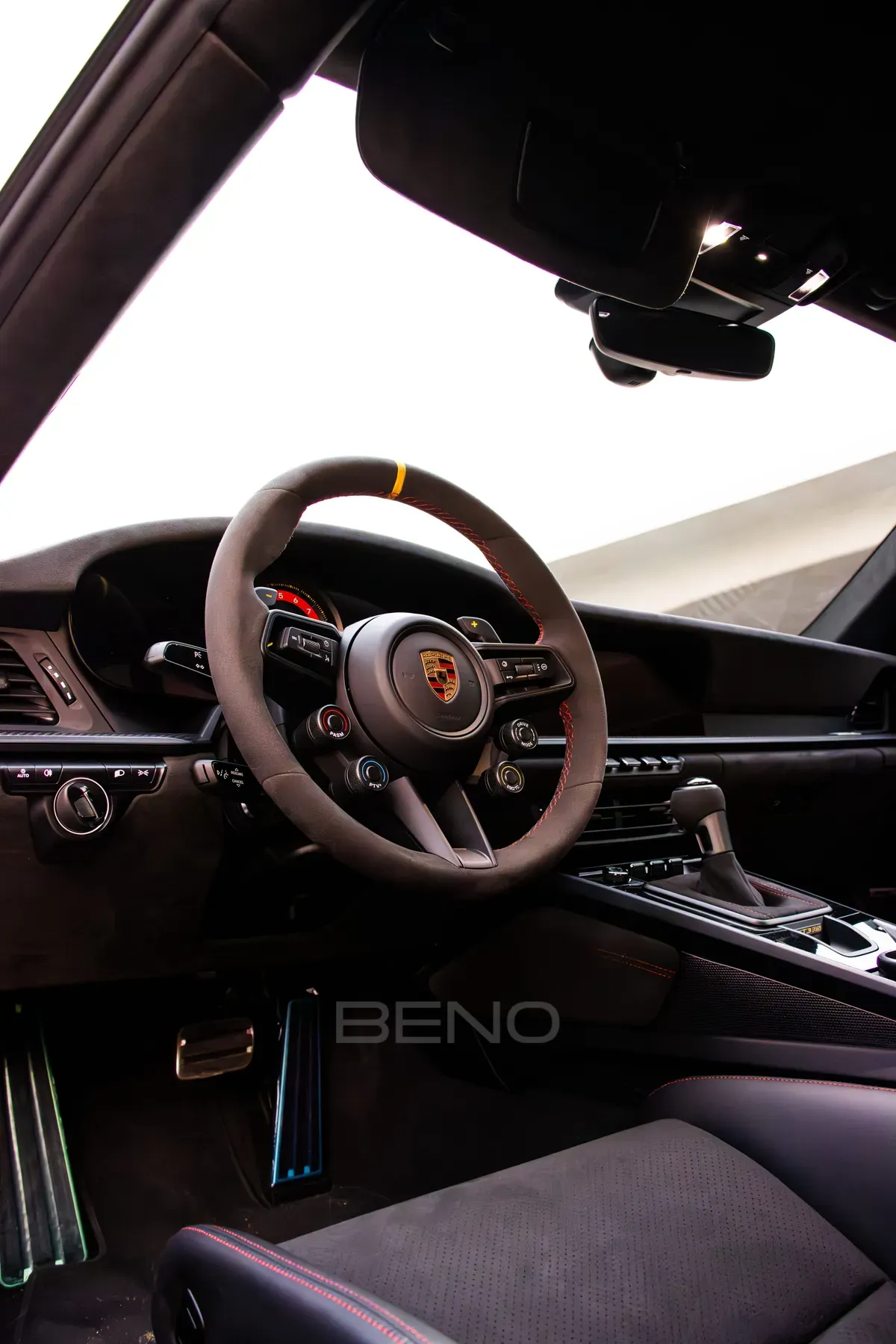carousel-images-Porsche 911 GT3 RS 2025-8